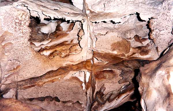 Case hardening hollow rocks[PSwart]
